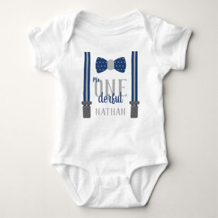 Body Para Bebé Camiseta de Cumpleaños Mr ONEderful en Azul y Gris