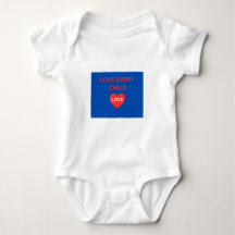 Camiseta infantil con diseño de corazón de amor po