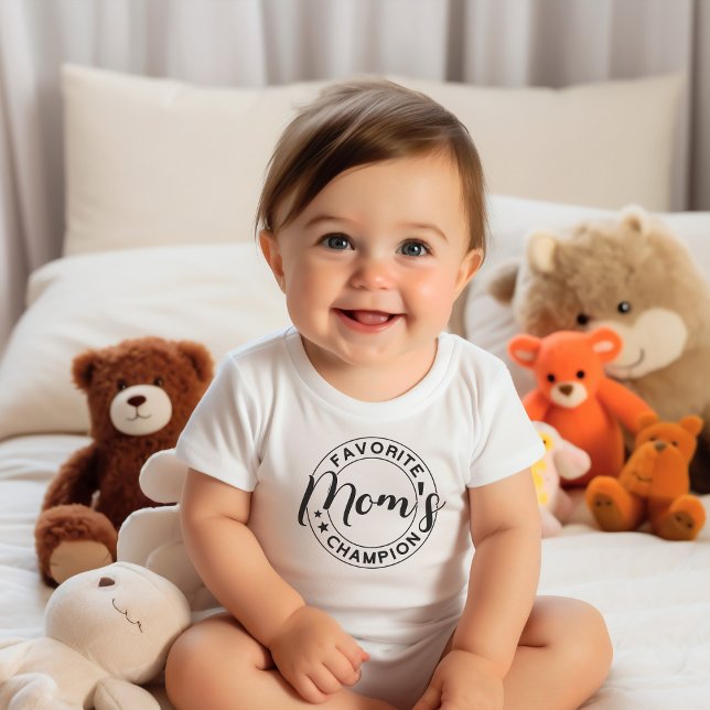 Body Para Bebé Campeón Favorito de Mamá (Subido por el creador)