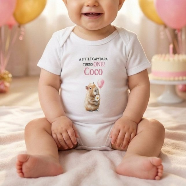 Body Para Bebé Capybara First Birthday • Birthday Outfit (baby wearing white bodysuit with cute capybara holding flower and balloon )