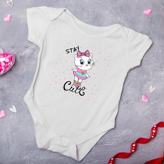 Body Para Bebé Chica del corazón de Stay Cute Baby Kitten (Subido por el creador)