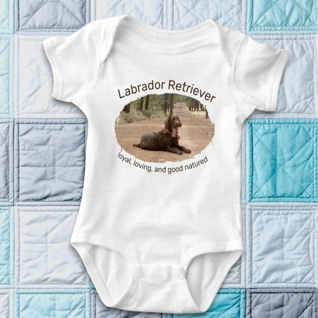 Body Para Bebé Chocolate Lab On A Forest Trail Replaceable Photo (baby body suit with replaceable photo)