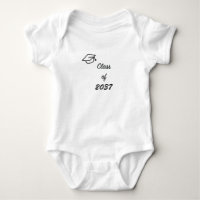 Clase de 2037 con tapa de graduación