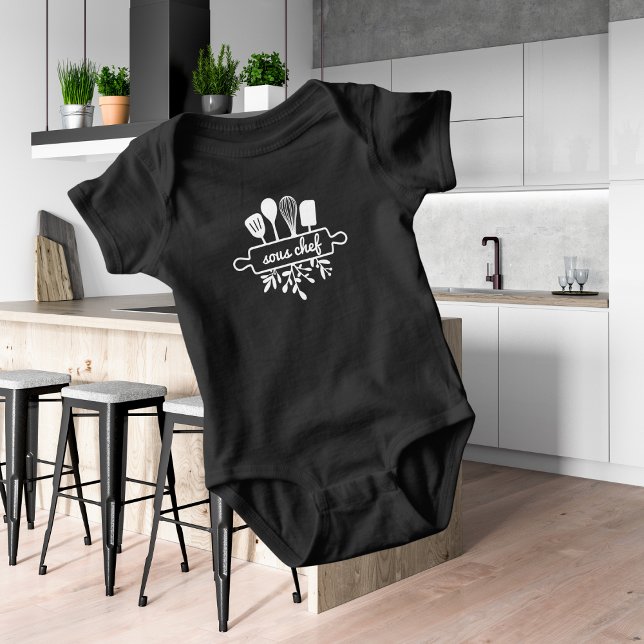 Body Para Bebé Cocina de Cocina de Baby Sous Utensil y Greenery (Subido por el creador)