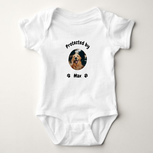 Body Para Bebé Custom Proctected by Dog Baby, Personalized Dog  (Anverso)
