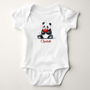 Body Para Bebé Cute Panda sosteniendo un corazón con nombre perso