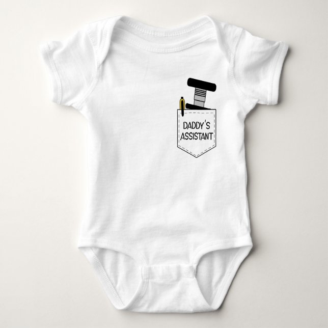 Body Para Bebé Daddy's Assistant, chiropractic baby, chiro tee,  (Anverso)