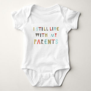 Body Para Bebé Divertido texto colorido "Vivo con mis padres" niñ