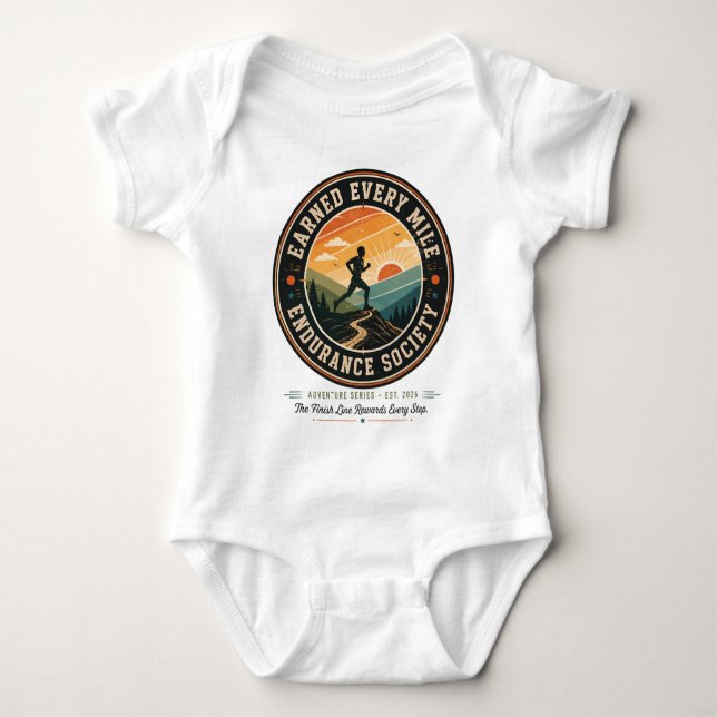 Body Para Bebé Earn Every Mile Endurance Trail Runner Retro Tee e (Anverso)
