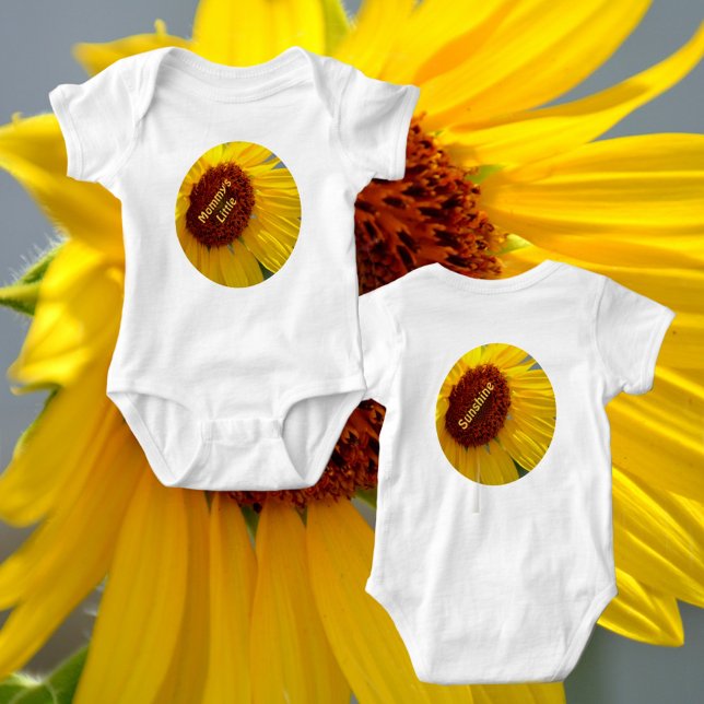 Body Para Bebé El pequeño sol de mamá de girasol (Subido por el creador)
