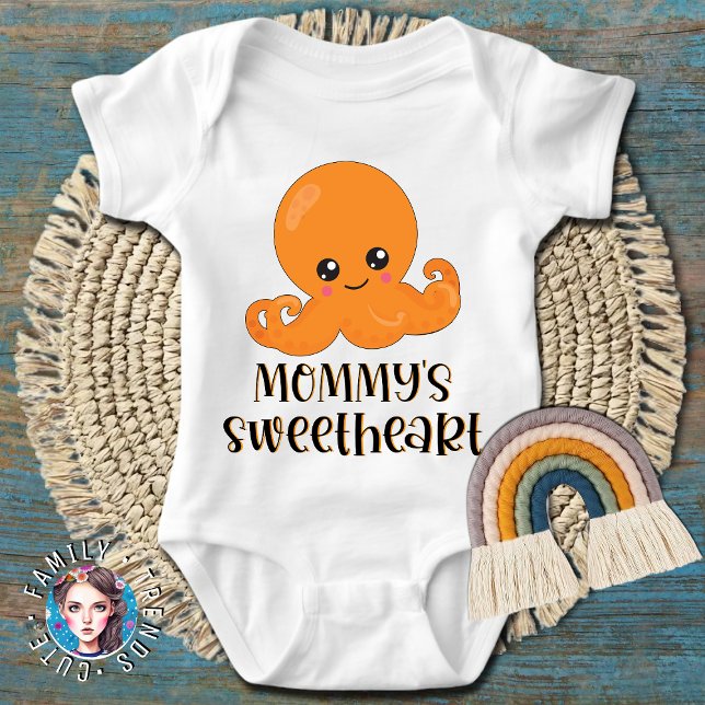 Body Para Bebé El Pulpo Naranja Kawaii Querido de Mamá (Subido por el creador)