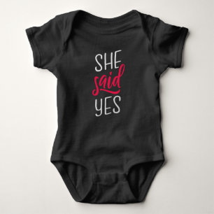 Body Para Bebé Ella dijo que sí