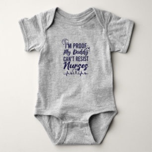 Body Para Bebé Estoy demostrando que papá no puede resistir a enf
