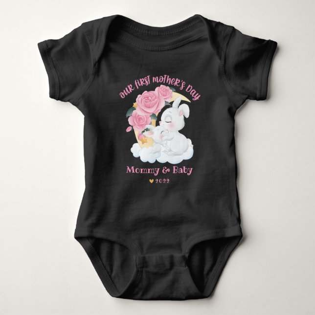 Body Para Bebé Feliz 1.ᵉʳ Día de la Madre Baby Bodysuit (Anverso)
