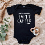 Body Para Bebé Feliz Camper<br><div class="desc">Prendas de vestir de personalizado con el moderno gráfico de citas "Happy Camper". Haga clic en Personalizar para personalizar el diseño con su propio texto e imágenes. Elija entre una amplia gama de estilos y colores de camisa.</div>