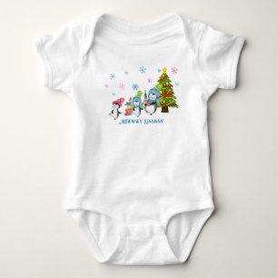 Body Para Bebé Feliz Kissmas Pingüinos, Trineo y Árbol