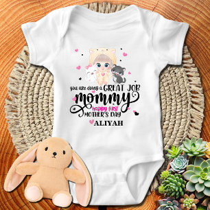 Body Para Bebé Feliz primer día de la madre - Bebé niña