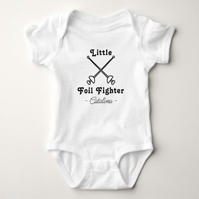 Body Para Bebé Fencing Pregnancy Announcement Little Foil Fighter (Anverso)