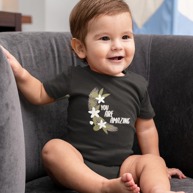 Body Para Bebé Floral que eres increíble (Subido por el creador)