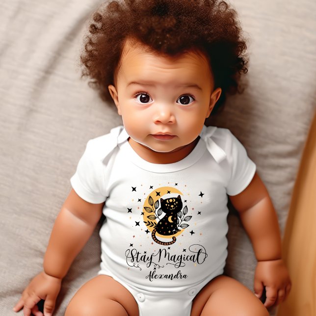 Body Para Bebé Gato negro "Stay Magical" personalizado (Personalized "Stay Magical" Black Cat Baby Bodysuit)