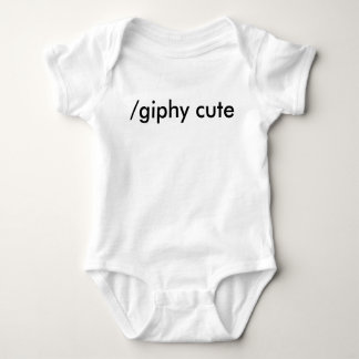 Body Para Bebé /giphy lindo