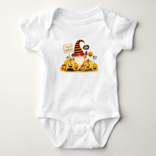 Body Para Bebé Gnome y calabazas de truco o tratamiento
