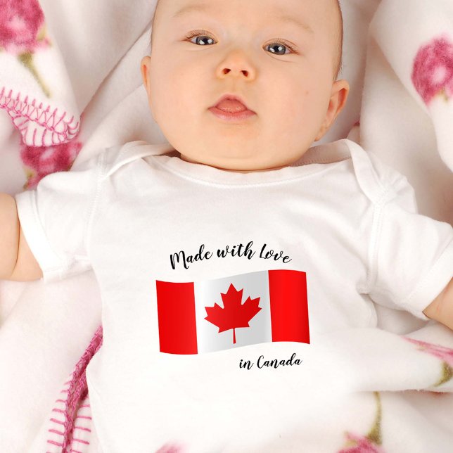 Body Para Bebé Hecho con amor en Canadá / Bandera canadiense (Subido por el creador)