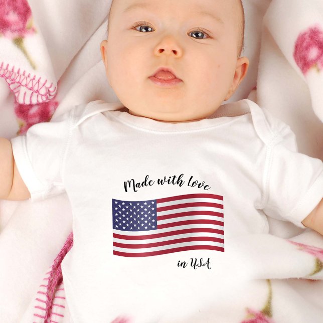 Body Para Bebé Hecho con amor en Estados Unidos / Bandera estadou (Subido por el creador)