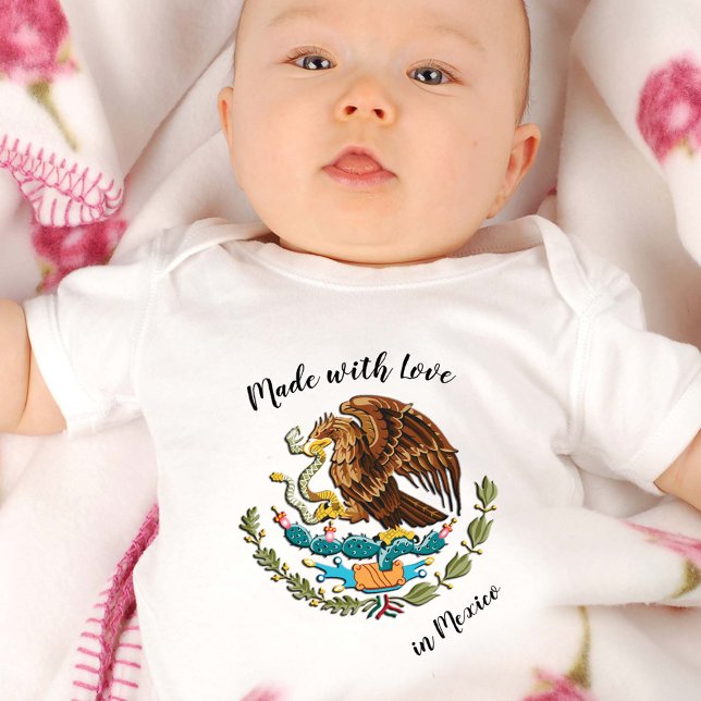 Body Para Bebé Hecho con amor en México / Bandera mexicana (Subido por el creador)