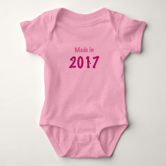 Body Para Bebé Hecho en 2017 en rosa