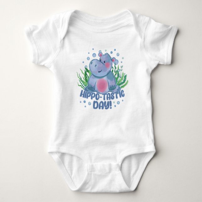 Body Para Bebé “Hippo-Tastic Day” – Cheerful Blue Hippo Spreading (Anverso)