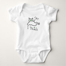 Intenté el traje de bebé para gatos