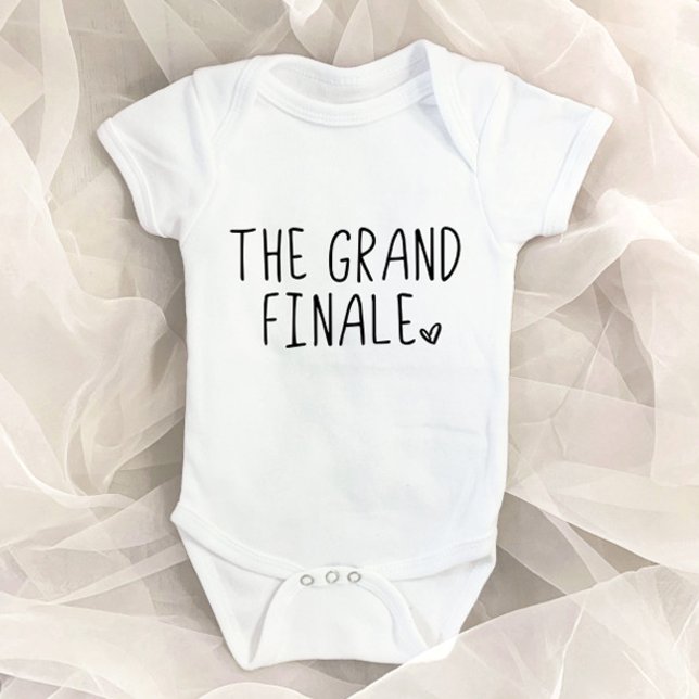 Body Para Bebé La gran final de la última Invitación de embarazo  (Subido por el creador)