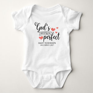Body Para Bebé La hora de Dios es la Invitación perfecta para el 