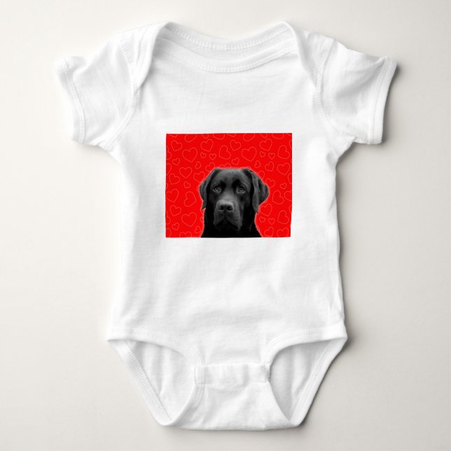 Body Para Bebé Labrador negro con corazones rojos (Anverso)