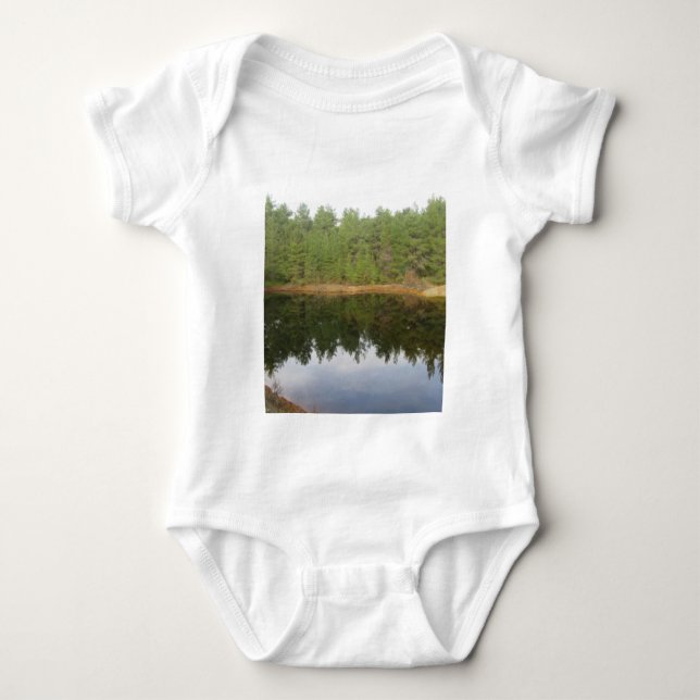 Body Para Bebé Lago de reflexión de árbol de pino (Anverso)