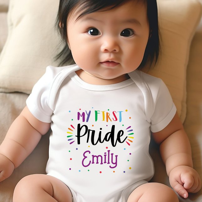 Body Para Bebé LGBT Mi primer traje de bebé para el orgullo gay (Celebrate Pride Day with our adorable baby bodysuit! My First Pride Bodysuit)