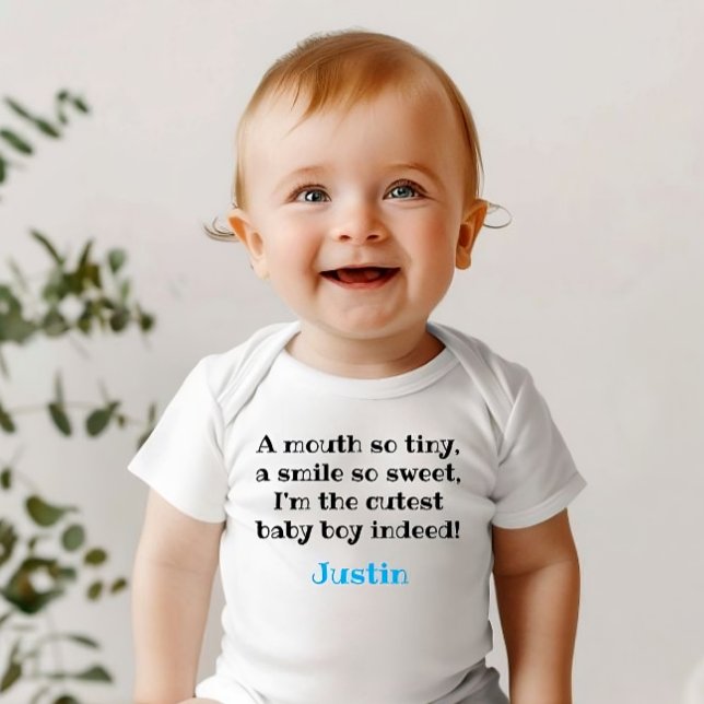 Body Para Bebé lindo traje de cuerpo con cita y nombre de bebé, (Custom baby boy bodysuit: cutest baby boy indeed)