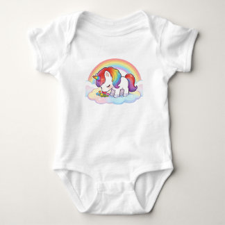 Body Para Bebé Lindo Unicornio de Arcoíris Olfateando Flores En N