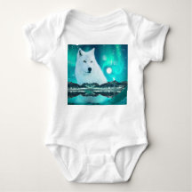 Lobo ártico y noche mágica con luces del norte