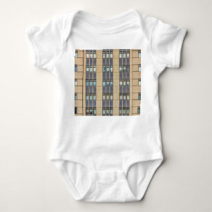 Body Para Bebé Lujoso edificio moderno de negocios con fachada
