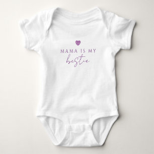 Body Para Bebé Mamá es mi corazón de Recién nacido morado