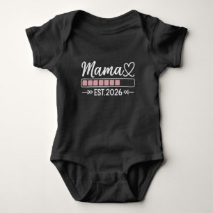Body Para Bebé Mamá está. 2026 Anuncio de embarazo Mamá