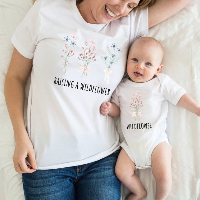 Body Para Bebé Mami de flores silvestres y mini (Subido por el creador)