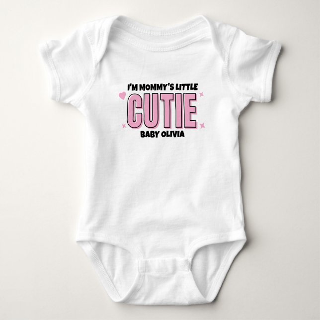 Body Para Bebé Mami Rosa Girona Pequeña Cutie Personalizada (Anverso)