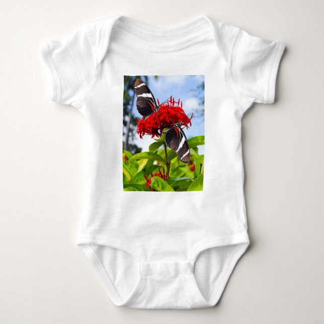 Body Para Bebé Mariposas de cebra con flores rojas (Anverso)