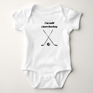 Body Para Bebé Me Encanta El Hockey Con Dos Palos De Hockey Diseñ