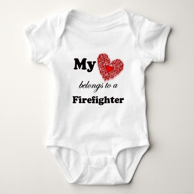 Body Para Bebé Mi corazón pertenece a un bombero (Anverso)