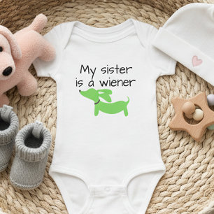 Body Para Bebé Mi hermana es una una pieza de la salchicha de