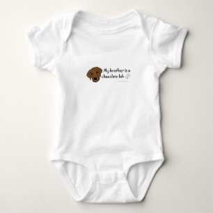 Body Para Bebé mi hermano es un laboratorio de chocolate